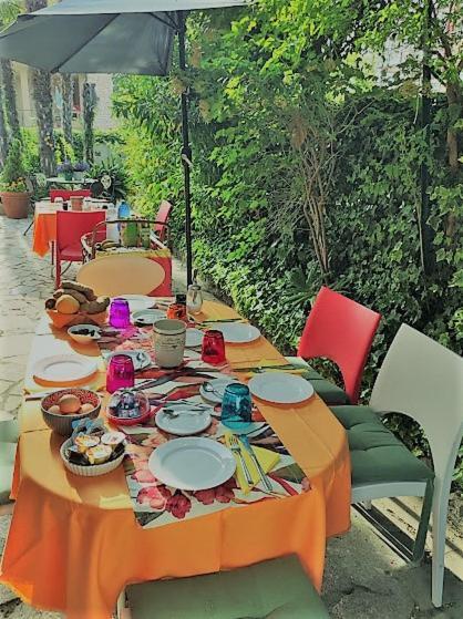 Casapatrizia B&B ซีร์มิโอเน ภายนอก รูปภาพ