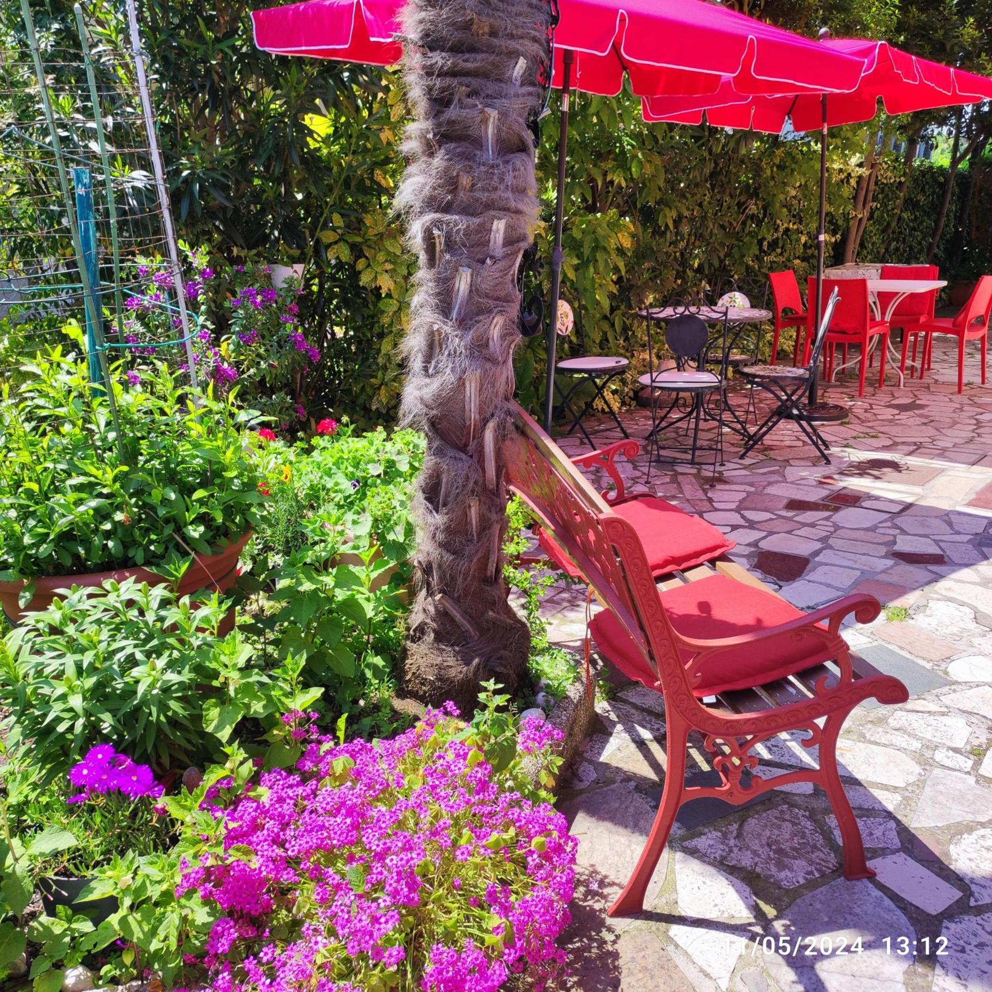 Casapatrizia B&B ซีร์มิโอเน ภายนอก รูปภาพ