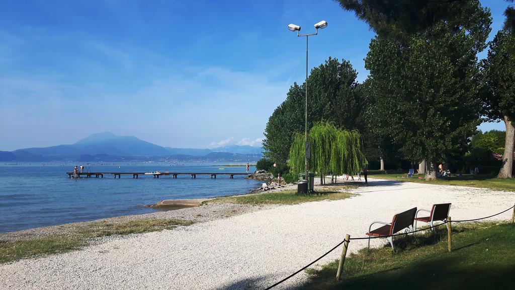 Casapatrizia B&B ซีร์มิโอเน ภายนอก รูปภาพ